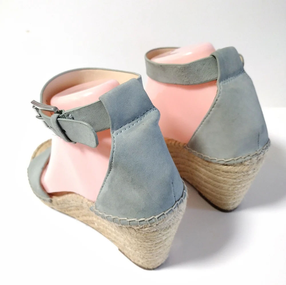 Vince Camuto vince camuto